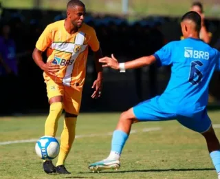 Na Série D, treinador pede demissão no intervalo e time vence no final