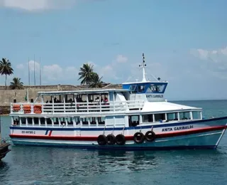 Travessia Salvador-Mar Grande registra bom movimento de embarque