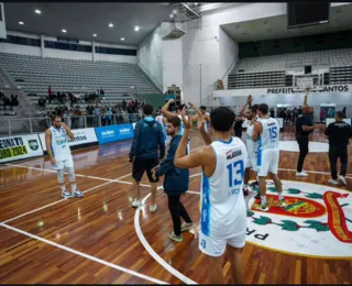 Vitória perde para o Santos no Brasileiro de Basquete e força jogo 3