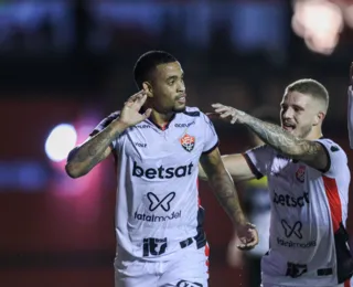 Vitória vence o Criciúma e abre três pontos para zona da degola