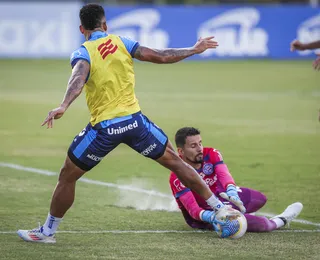 Com cobranças de pênalti, Bahia segue preparação de olho no Flamengo