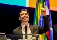 Após ser reeleito com 83% dos votos, Marabá toma posse em LEM imagem