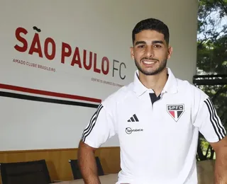 Bahia acerta contratação de meia do São Paulo, diz jornalista